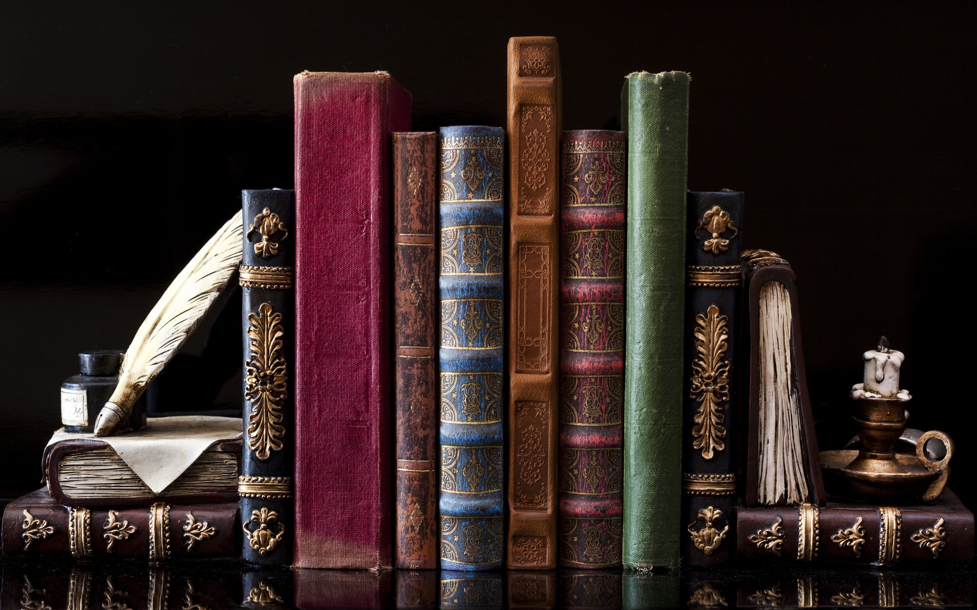 Top 10 Classic Books Every Gentleman Should Read