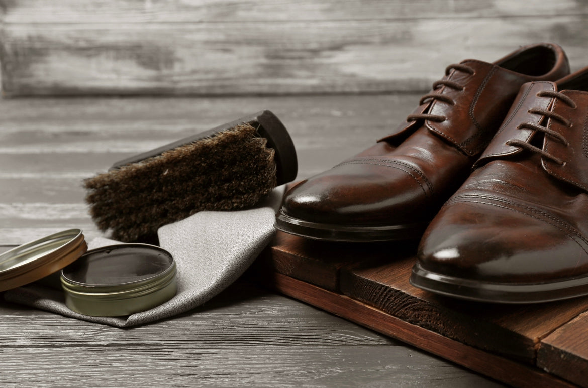 The gentleman's guide to shine your shoes like a pro - Vintage Gentlemen