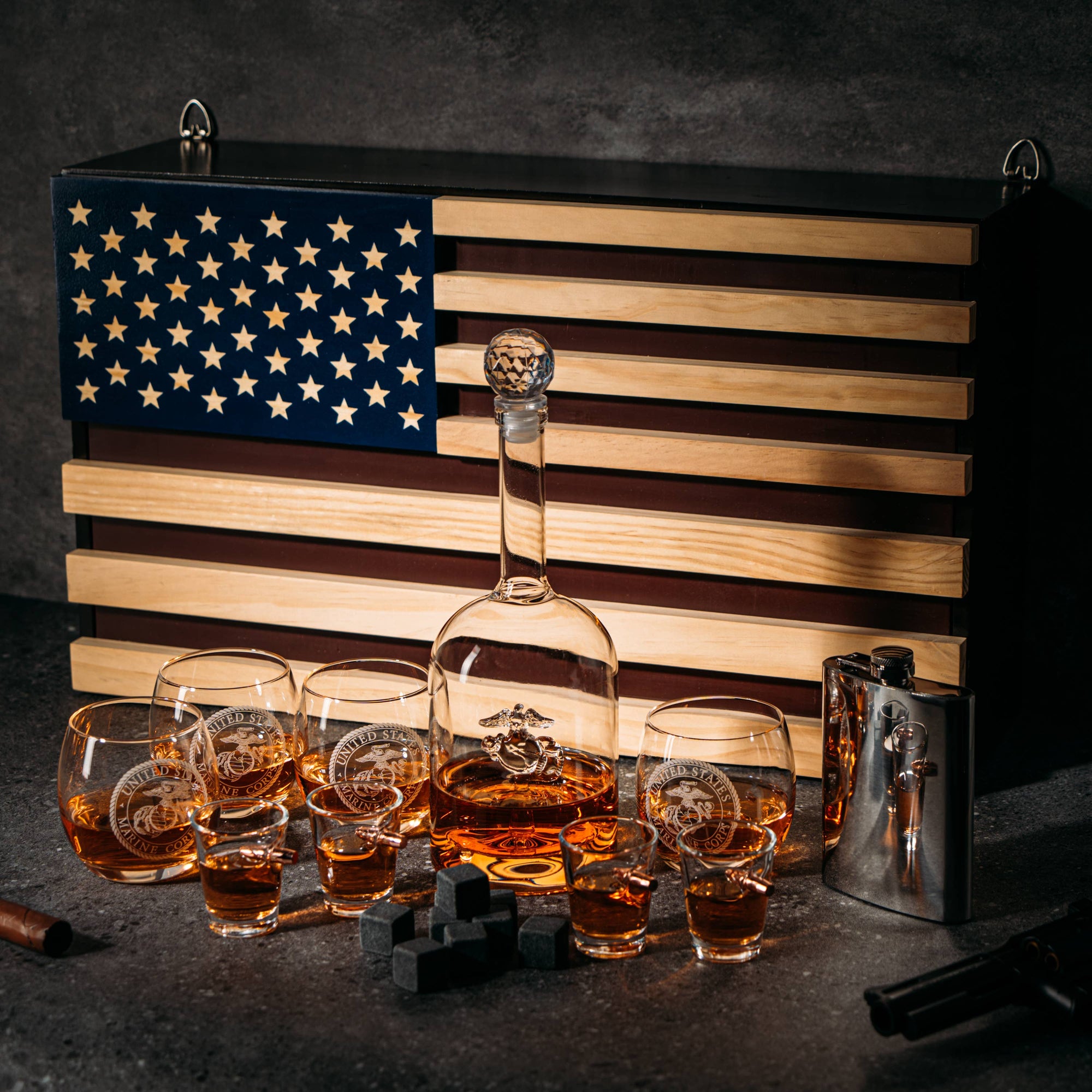 Marine Big Box Wall Decor with Decanter, 4 whiskey glasses