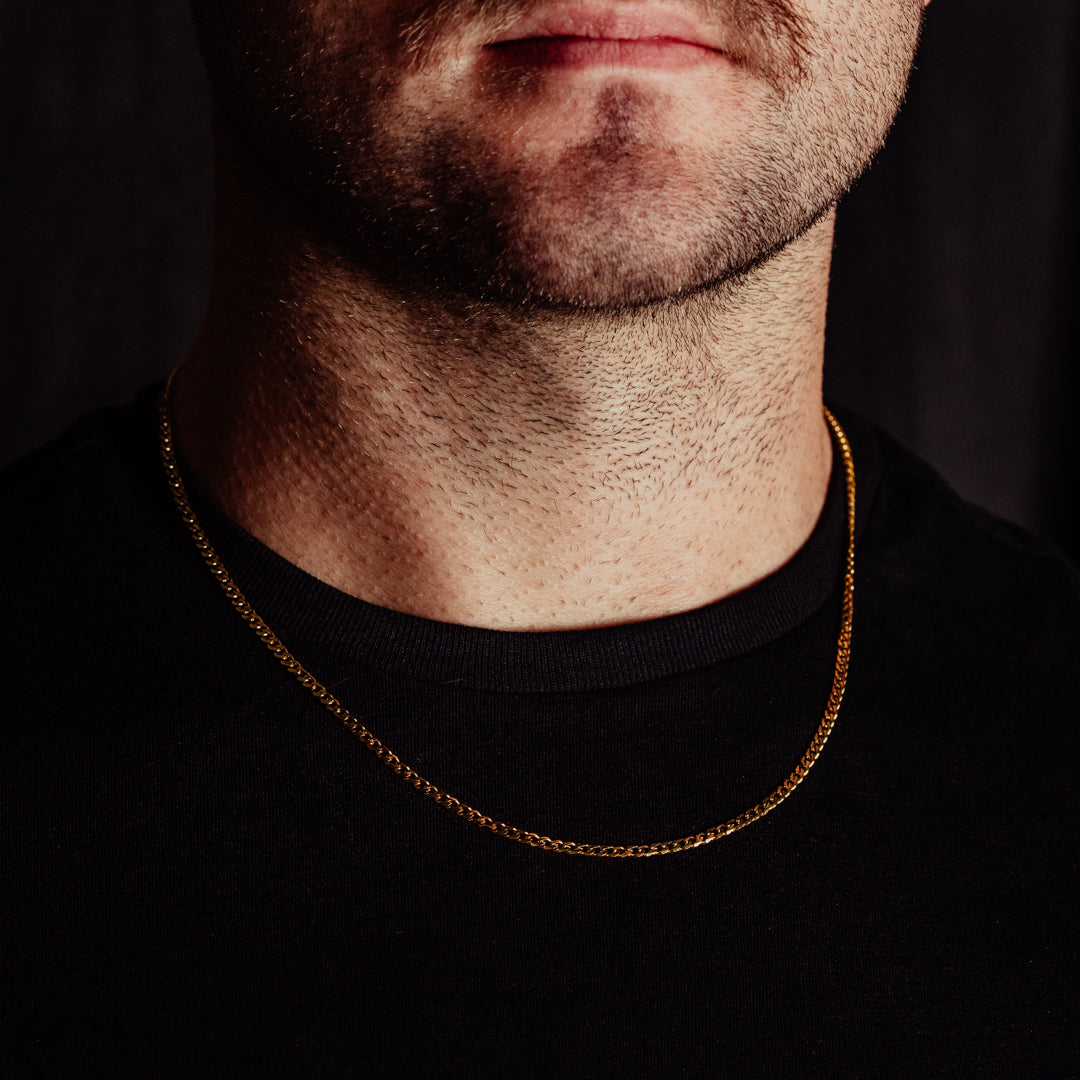 Cuban link gold chain necklace