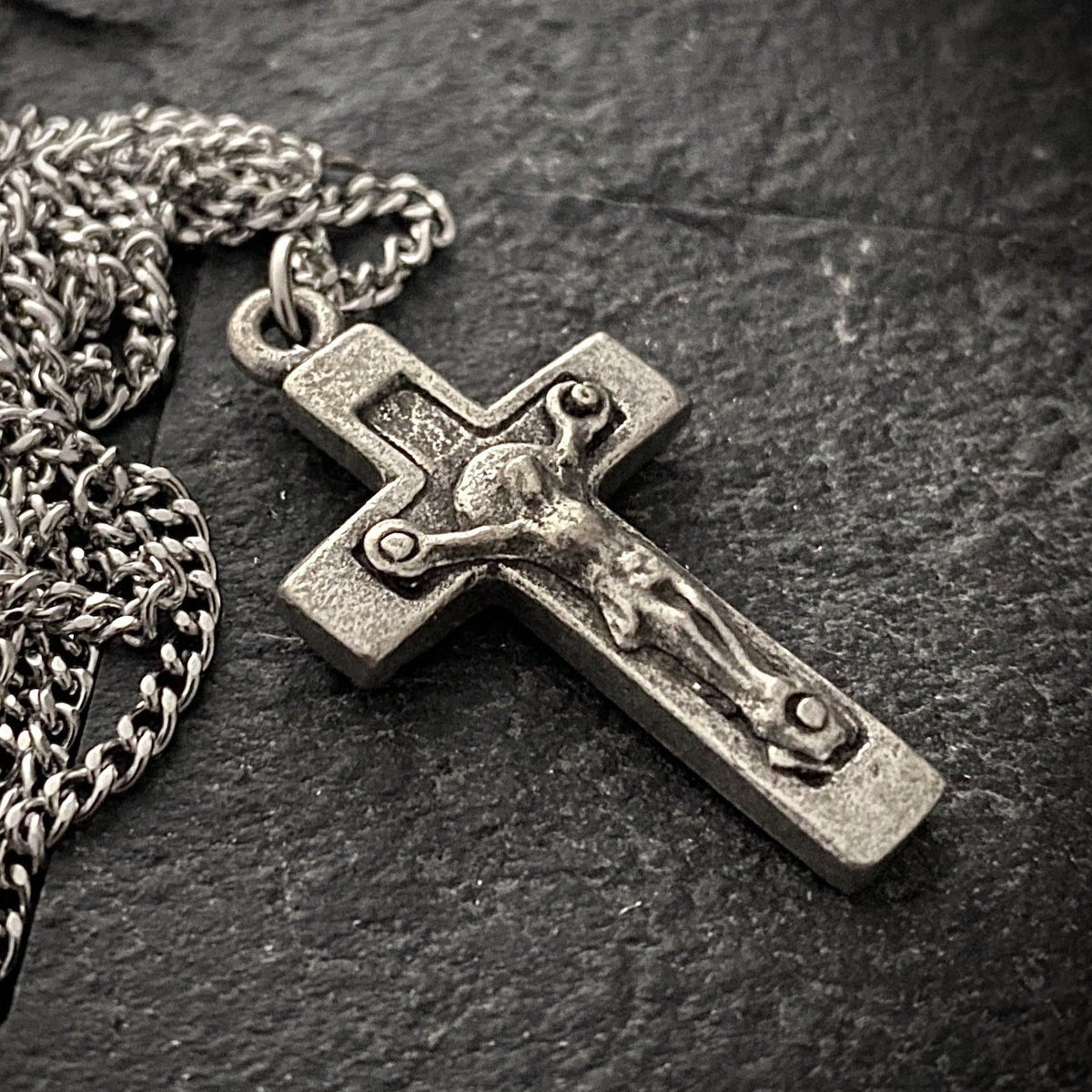 Men&#39;s Cross necklace produced from vintage original for a unique but simple design, unisex, mens fashion, 20 or 24 inch chain - ST-003