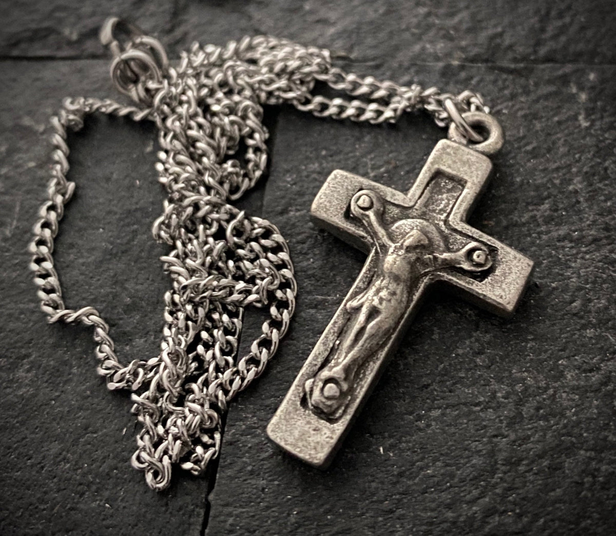 Men&#39;s Cross necklace produced from vintage original for a unique but simple design, unisex, mens fashion, 20 or 24 inch chain - ST-003