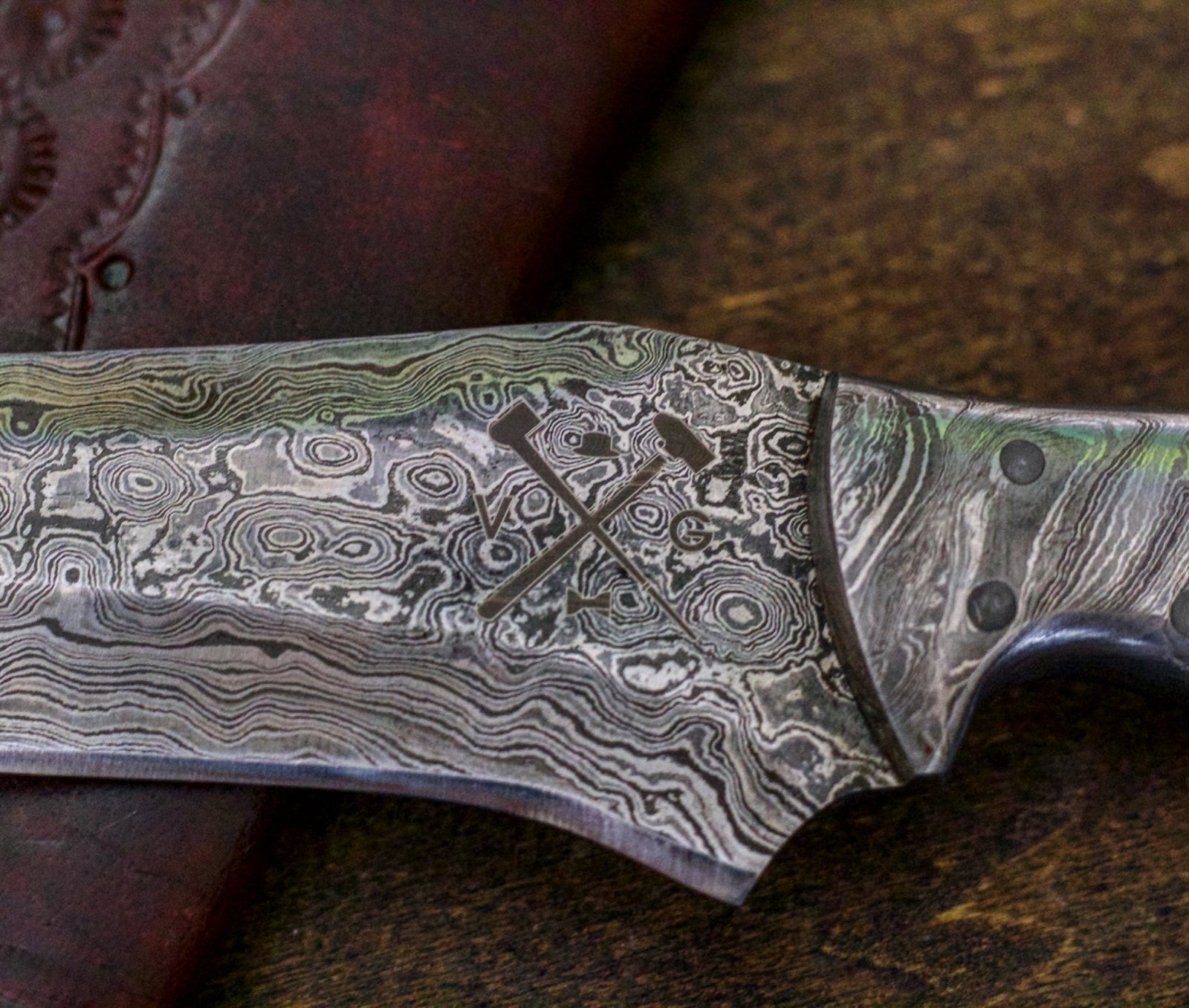 Hunter Knife- Damascus Steel