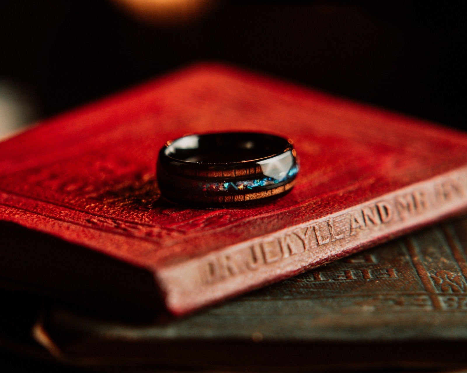 Horizon of Diamonds Ring - Jeanette Walker Jewellery