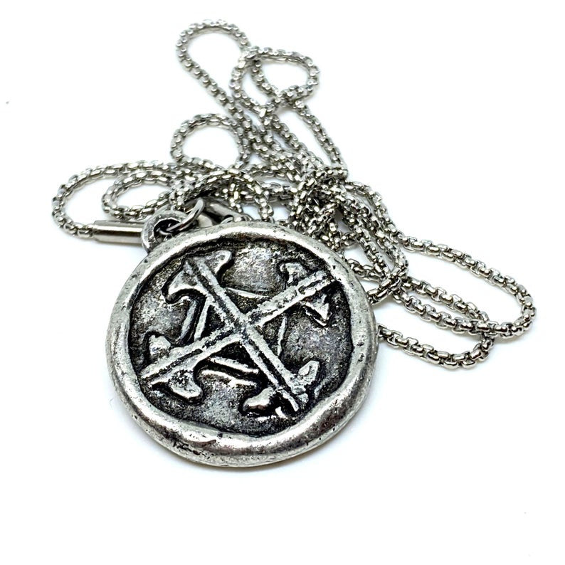 mens cross pendant and necklace