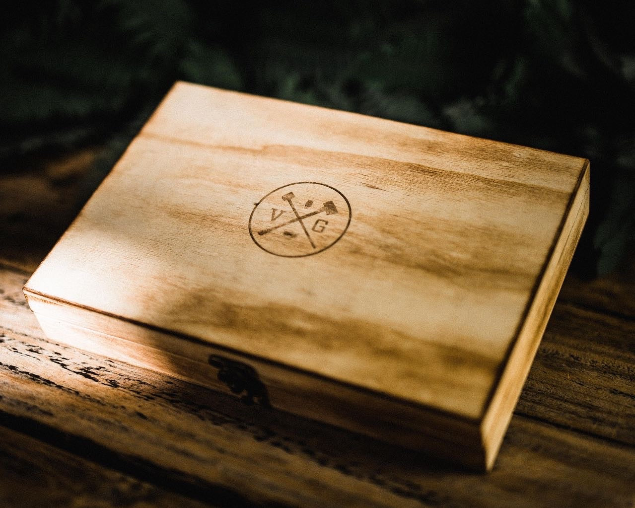 VG Cedar Wood Cigar Box